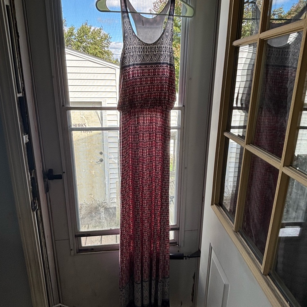 Size S womens Elegant Red and Black Maxi Dresss